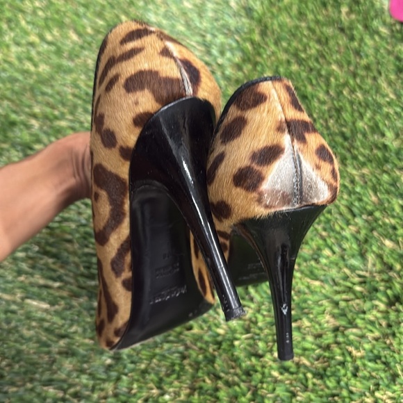 Yves Saint Laurent Animal Print Heels - Picture 5 of 6